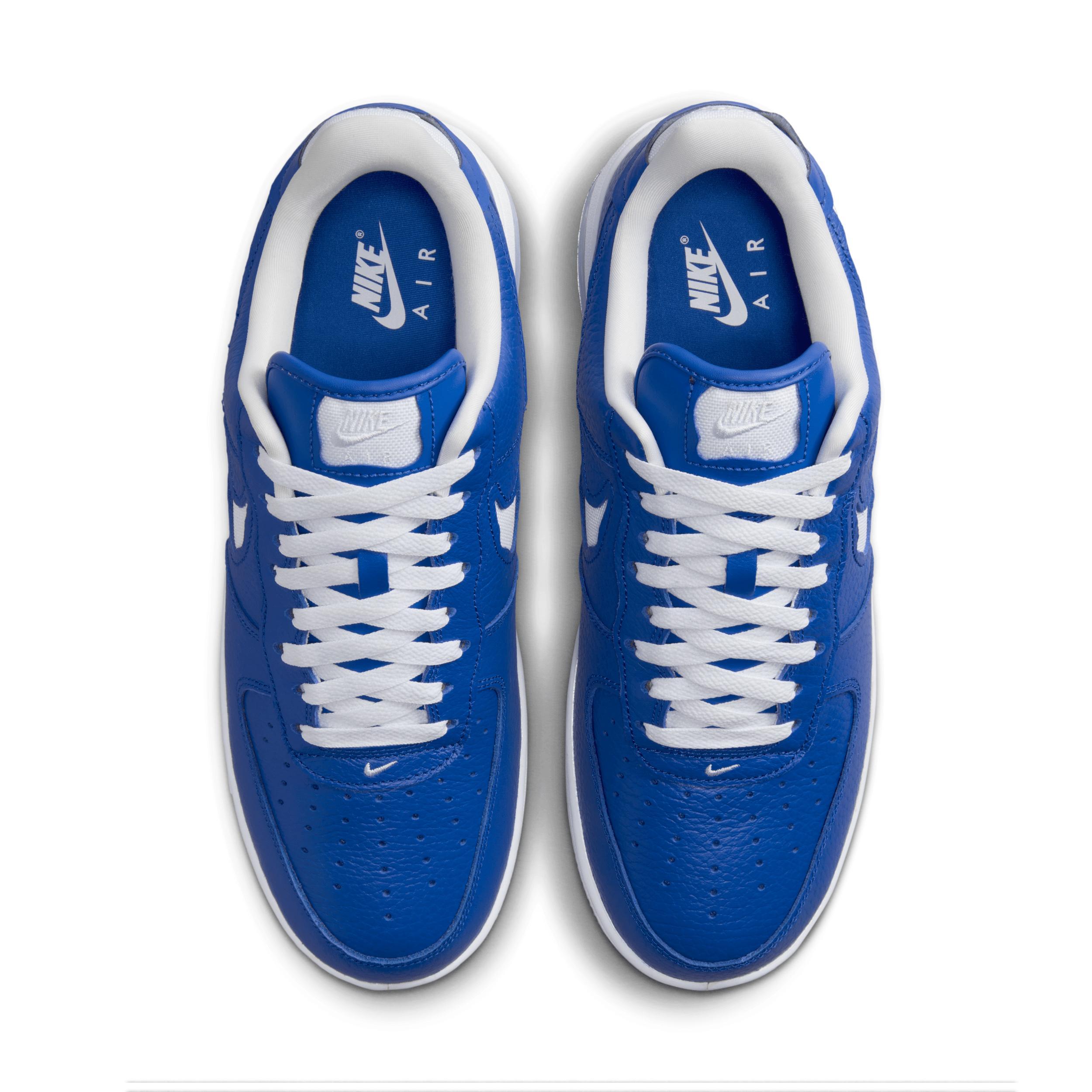 Nike Men's Air Force 1 Low EVO Shoes Product Image