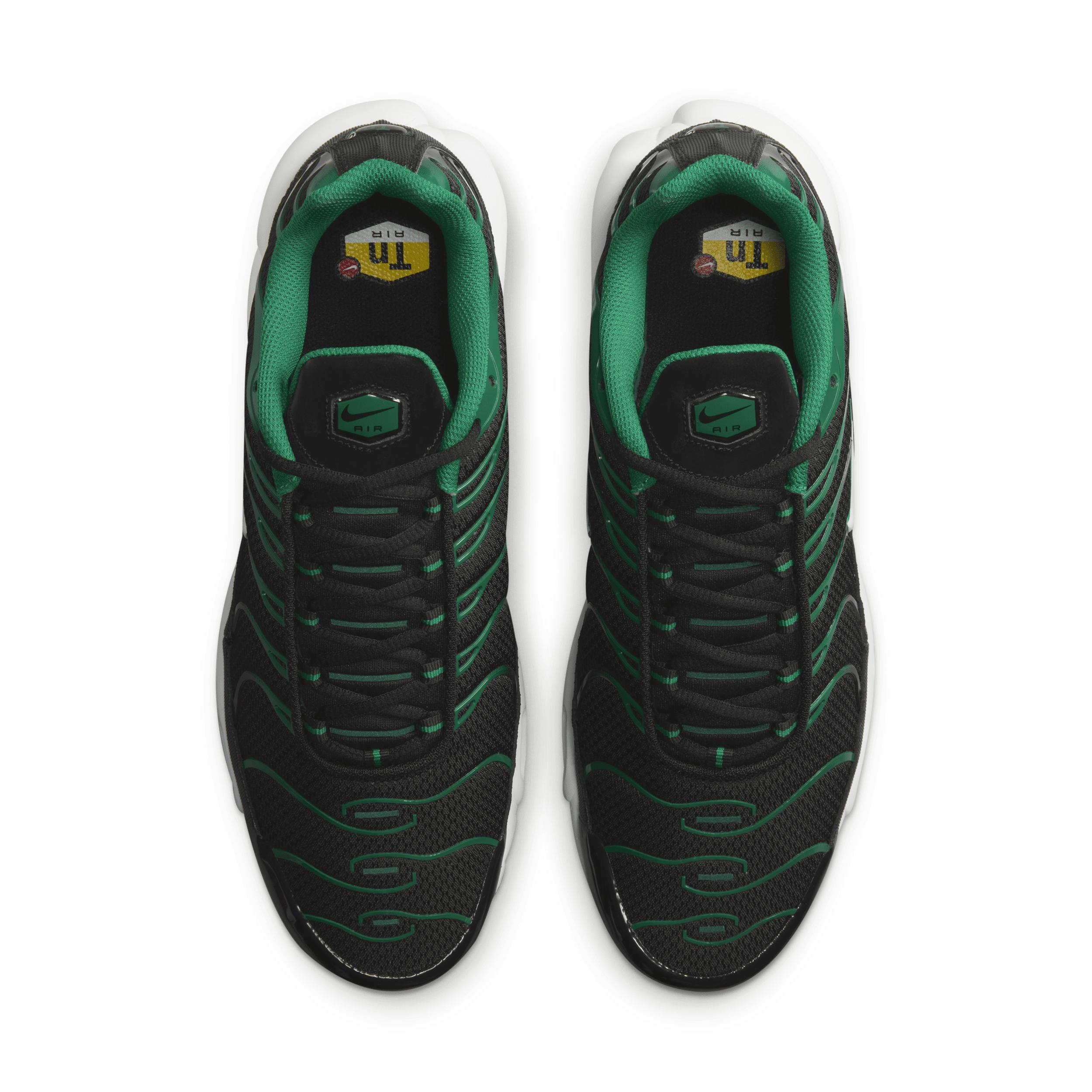 Nike Men's Air Max Plus Shoes Product Image