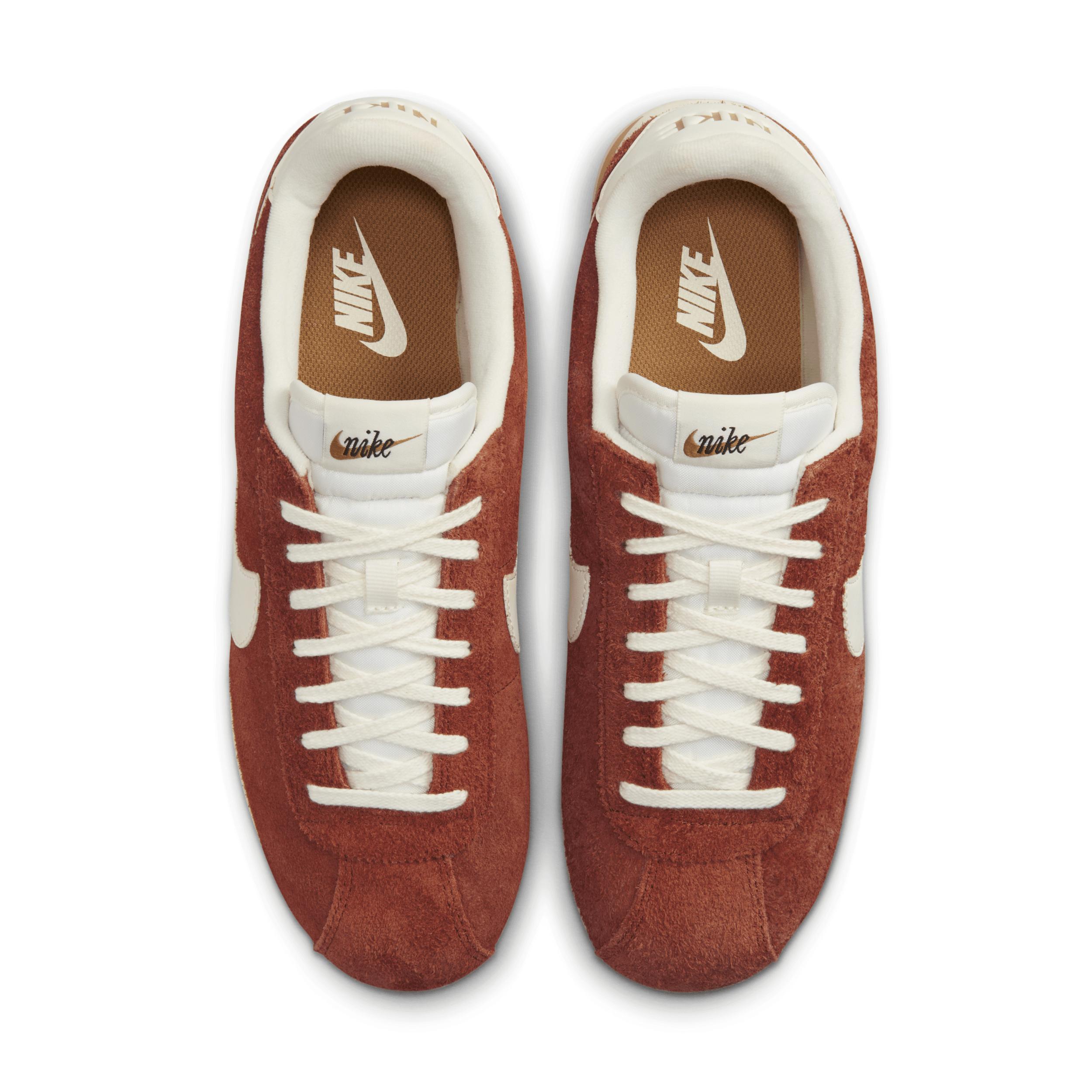 Nike Cortez SE Suede Men's Shoes Product Image