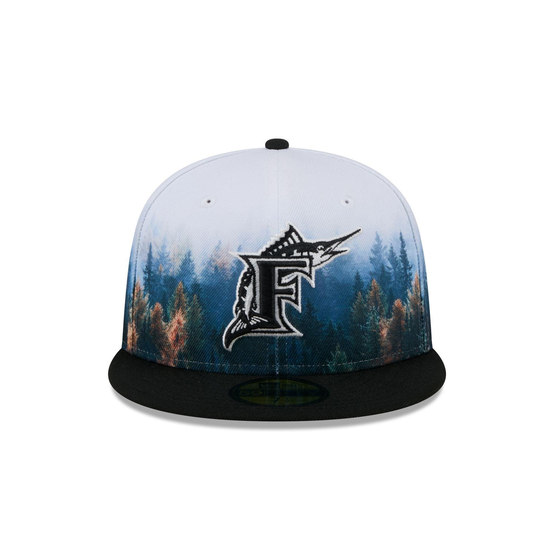 Miami Marlins Photoreal 59FIFTY Fitted Hat Male Product Image