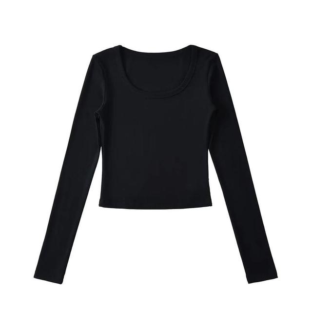 Long Sleeve Scoop Neck Plain Cropped T-Shirt Product Image