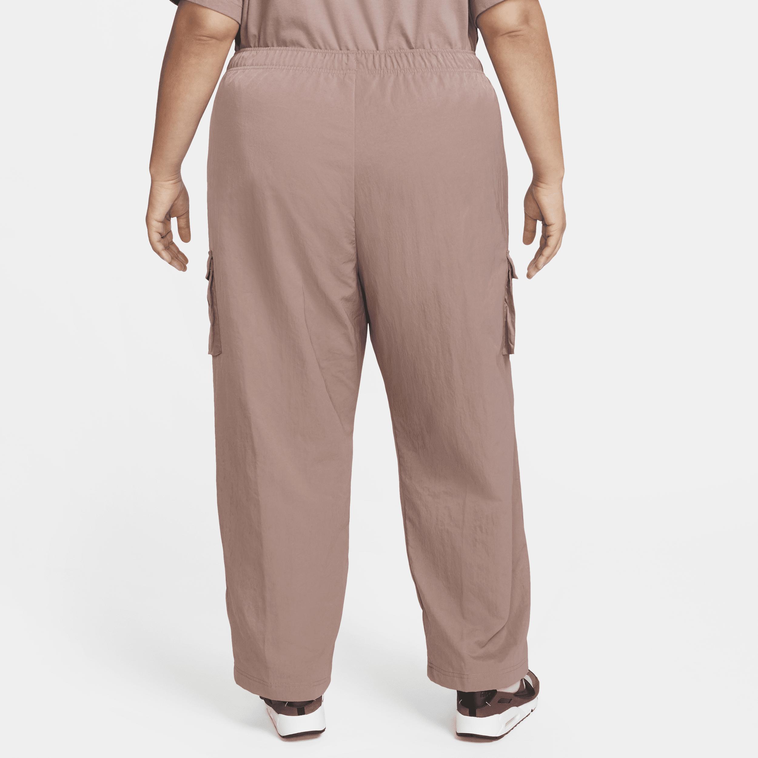 Women's Nike Sportswear Essential High-Waisted Woven Cargo Pants (Plus Size) Product Image