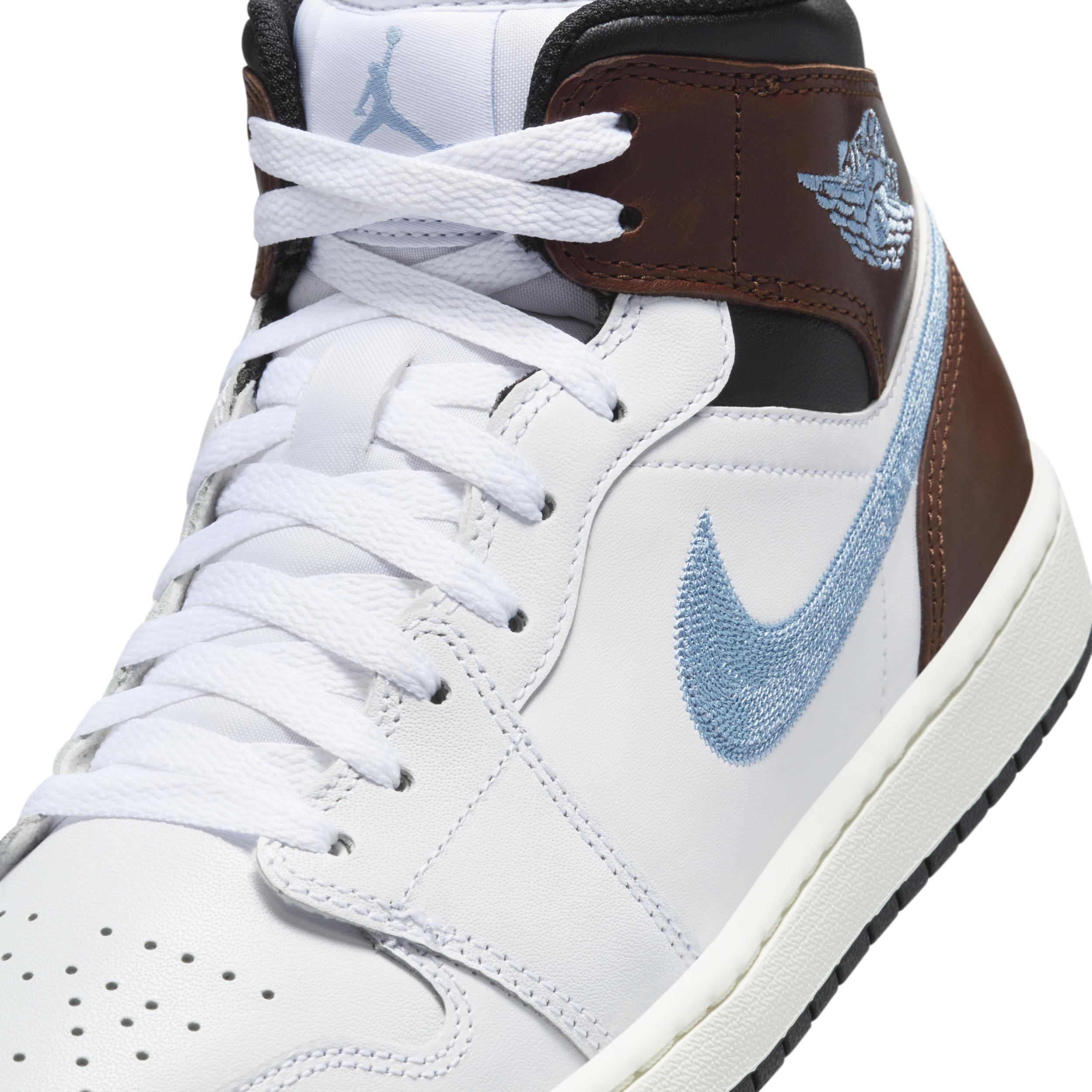 Men's Air Jordan 1 Mid SE Shoes Product Image