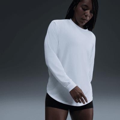 Nike One Relaxed Women's Dri-FIT Long-Sleeve Top Product Image