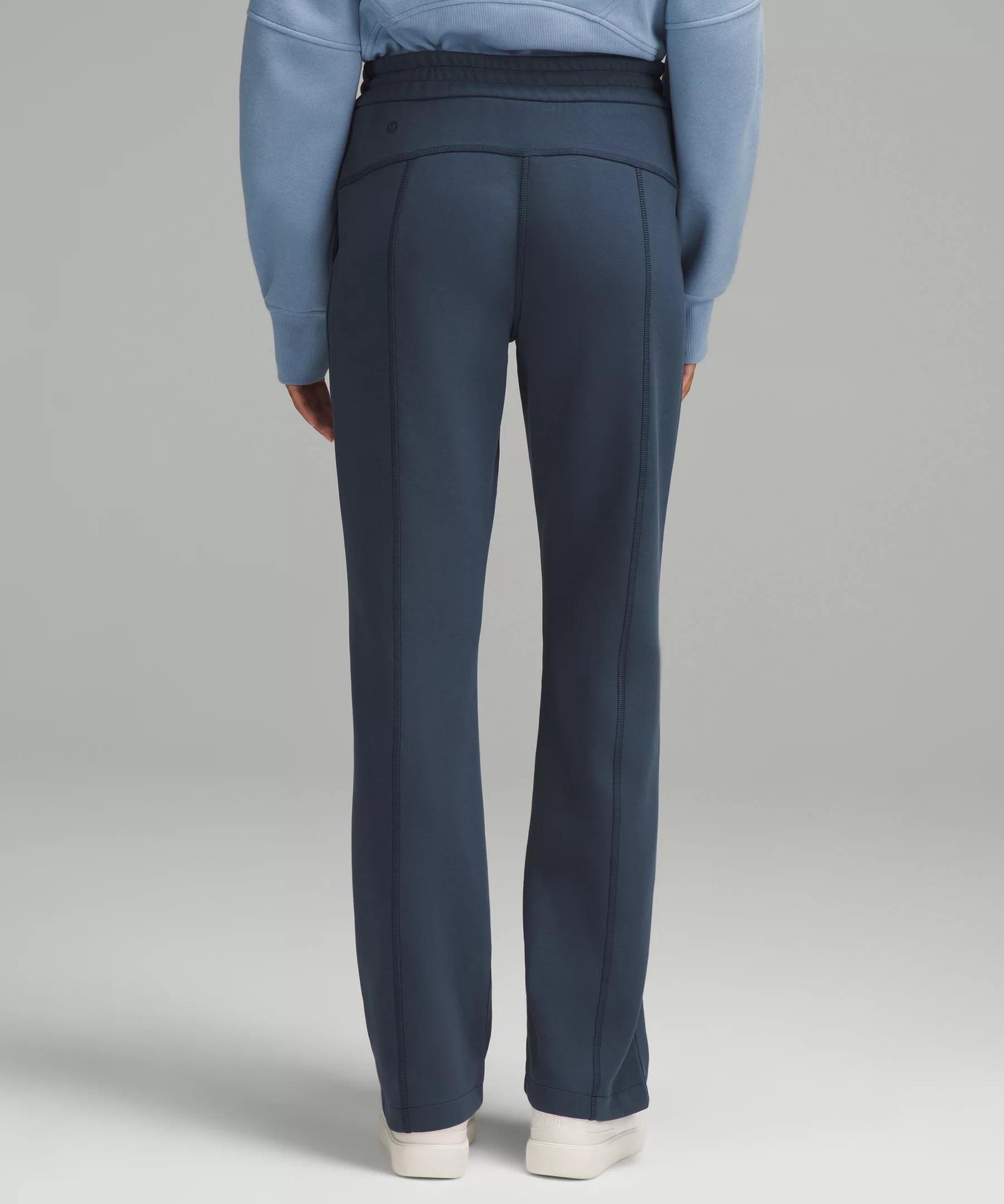 Softstreme High-Rise Pant *Regular Product Image