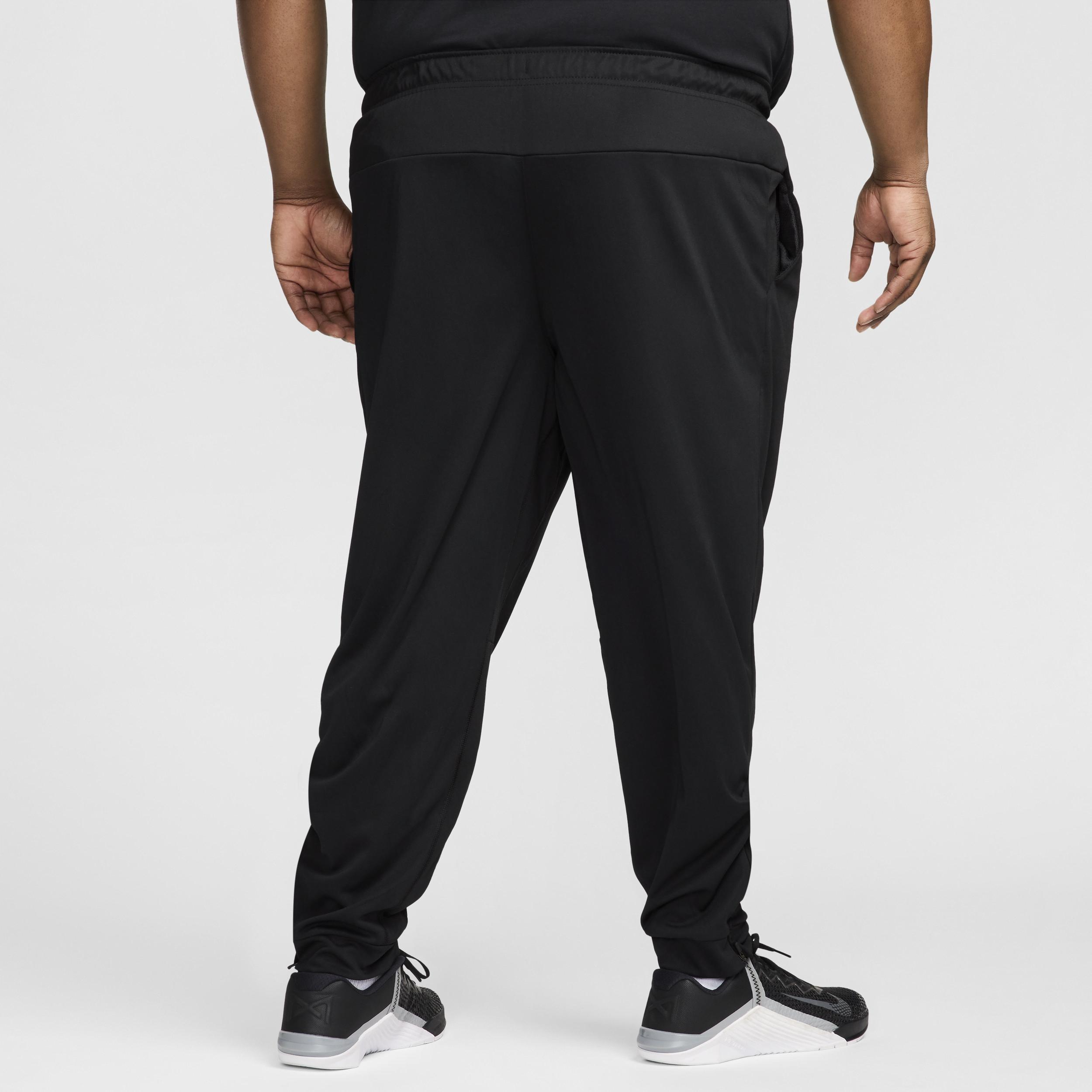 Nike Men's Totality Dri-FIT Tapered Versatile Pants Product Image