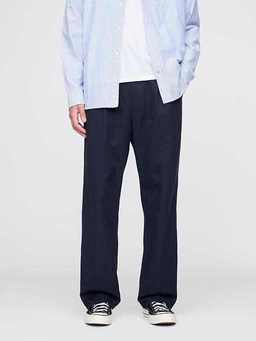 UltraSoft Pleated Trousers Product Image