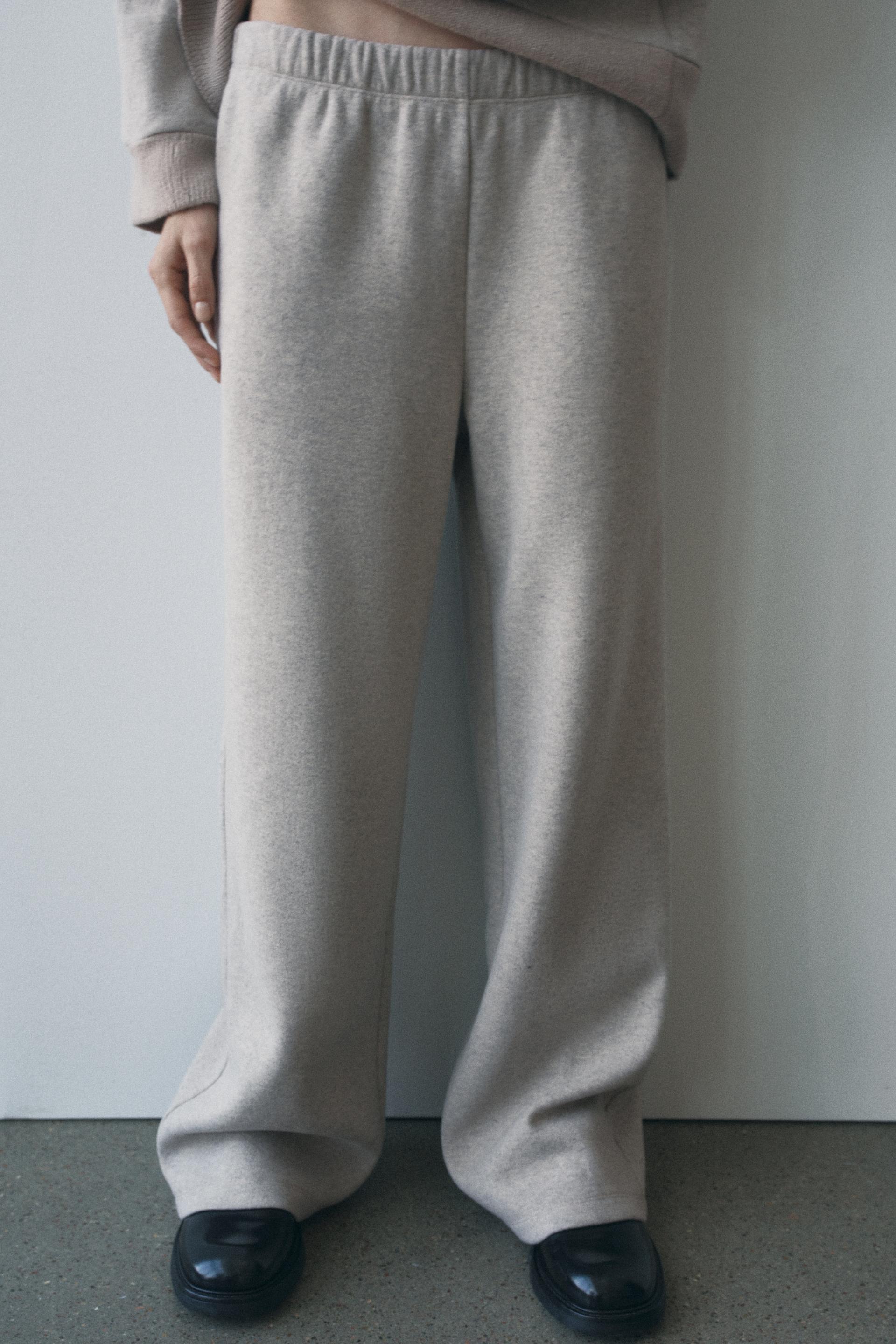 SOFT PANTS Product Image