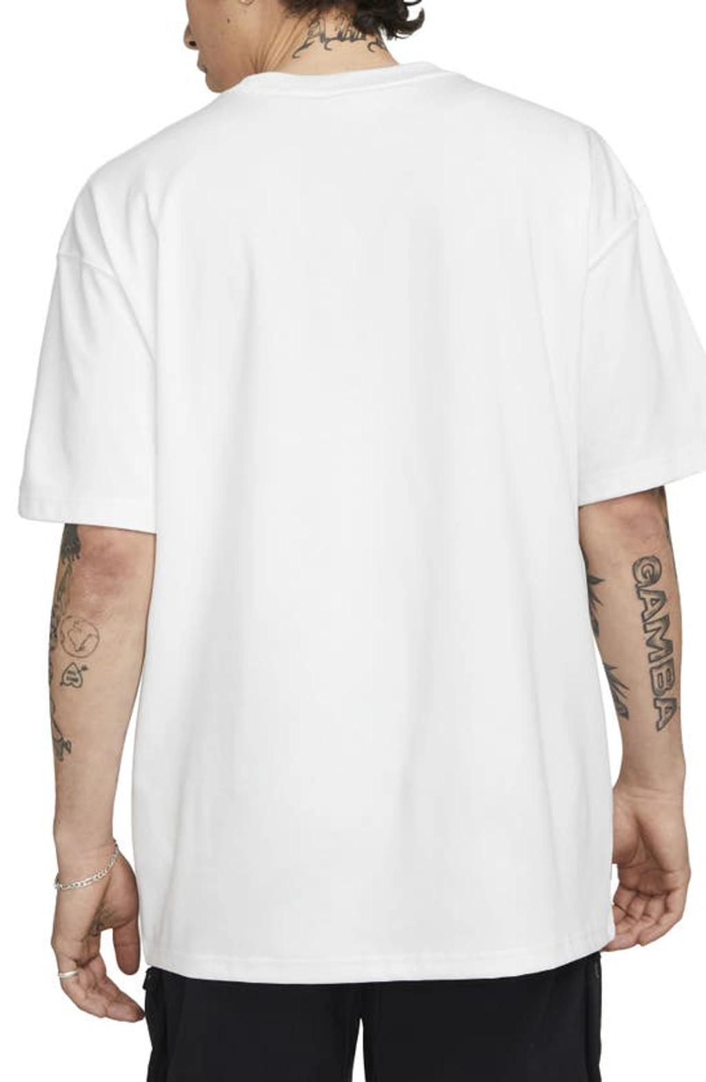 NIKE Graphic Print Crew Neck Relaxed Fit In Summit White Product Image