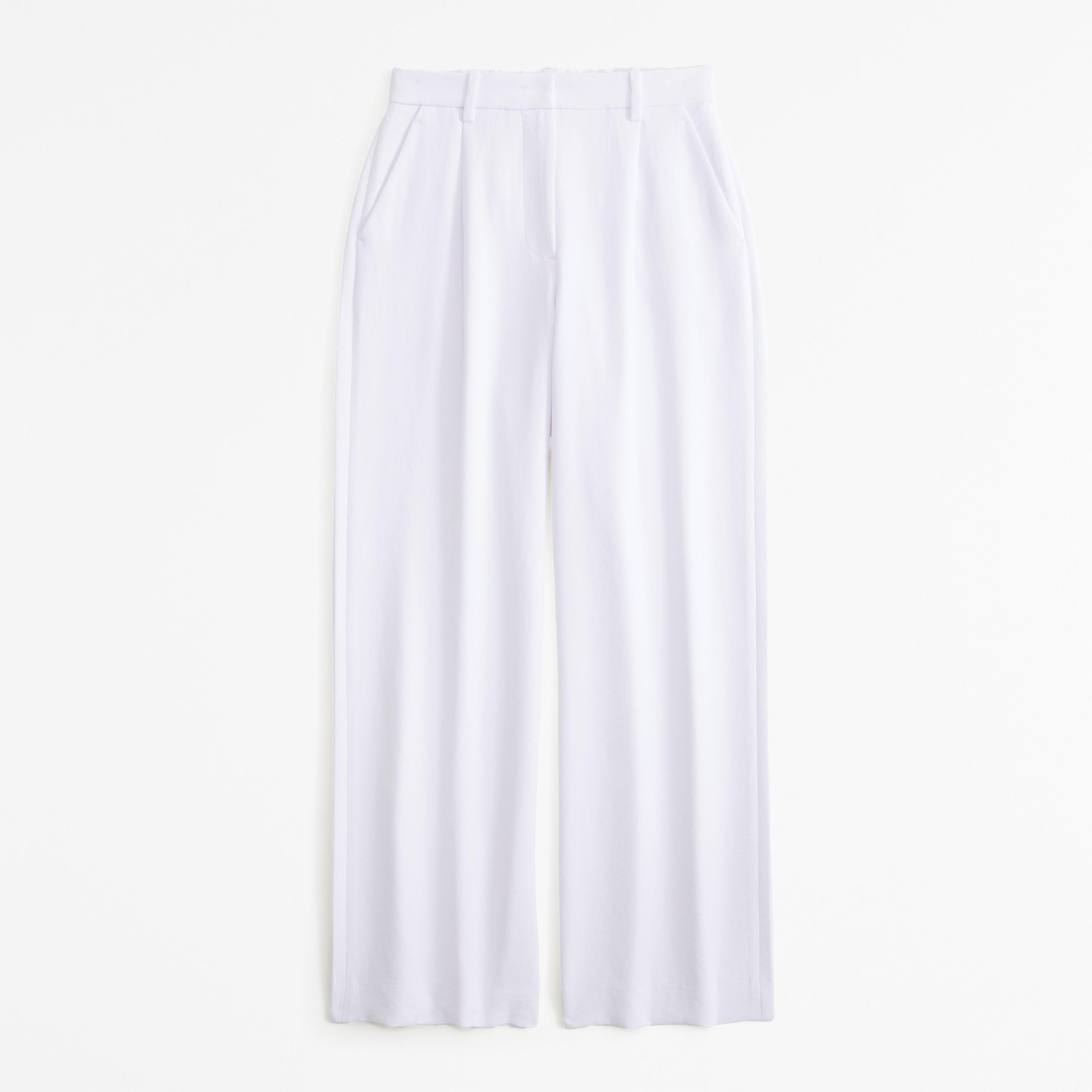 Curve Love A&F Harper Tailored Premium Crepe Ultra-Wide Leg Pant Product Image