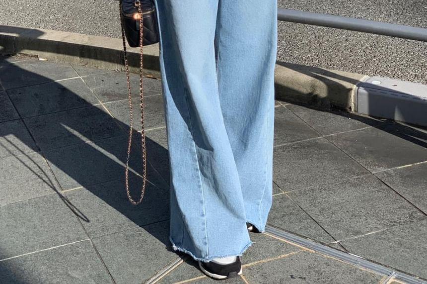 High Rise Frayed Washed Wide Leg Jeans Product Image