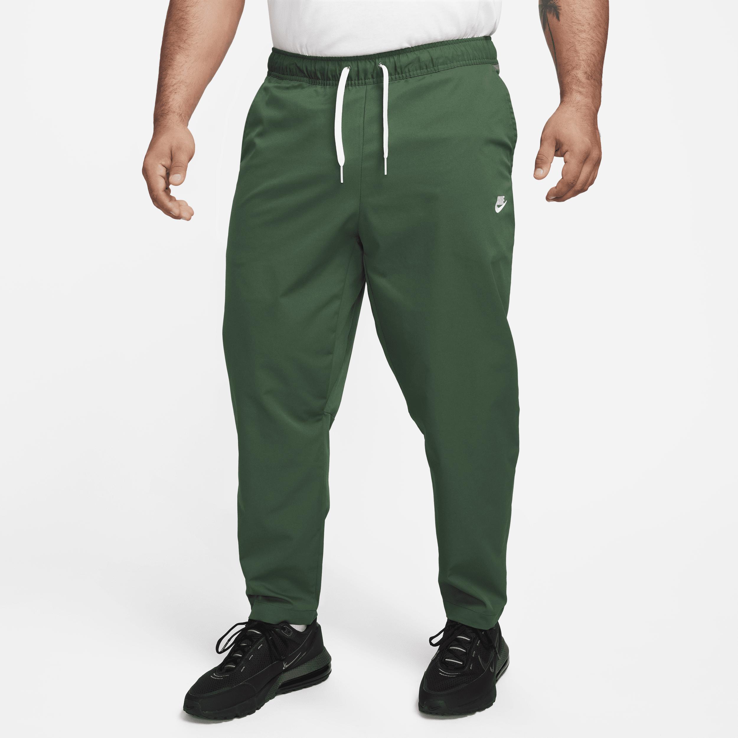 Nike Men's Club Woven Tapered Leg Pants Product Image