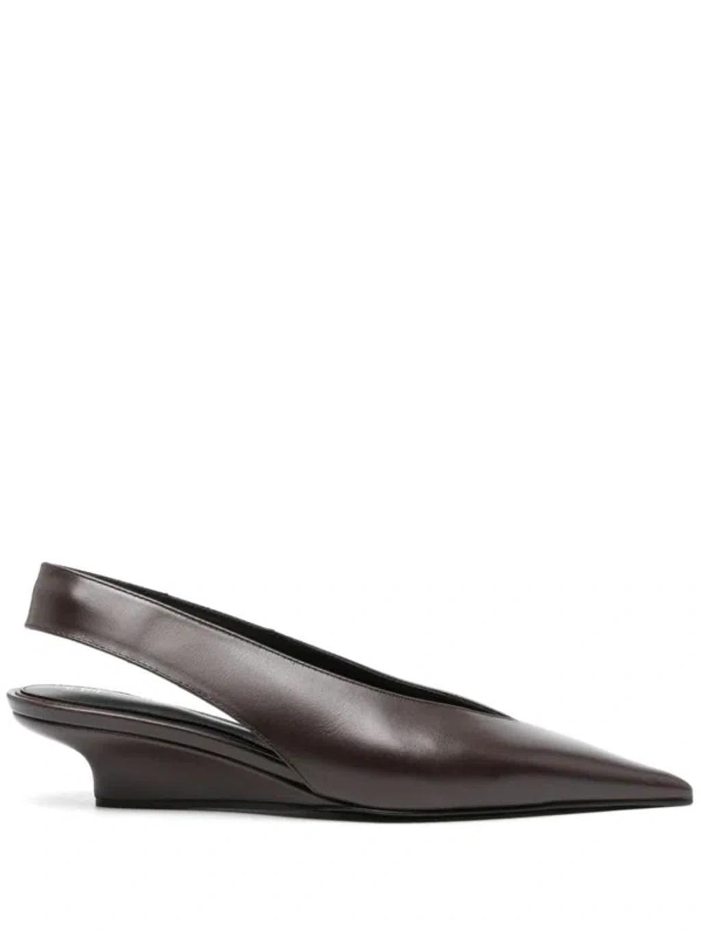 The Wedge-heel Slingback Bark In Brown product image