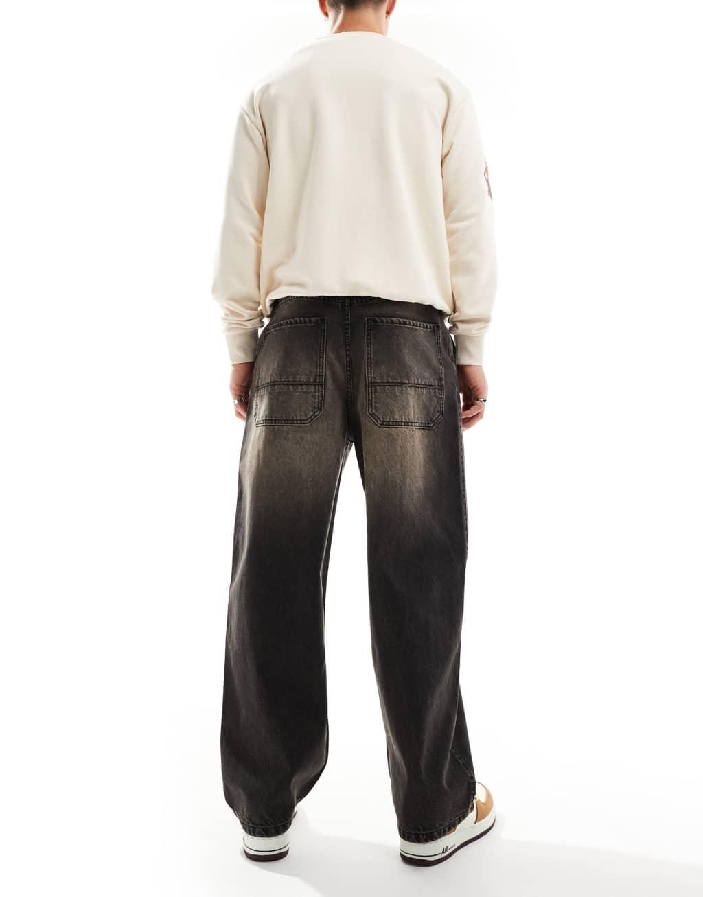 Pull&Bear skater fit jeans in washed brown Product Image