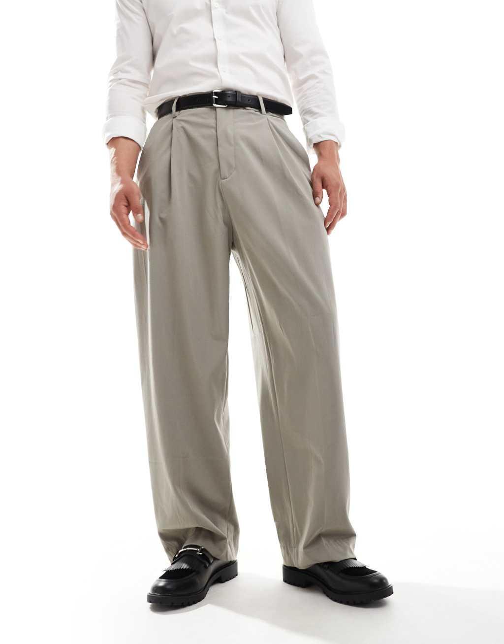 Pull&Bear tailored pants in gray Product Image