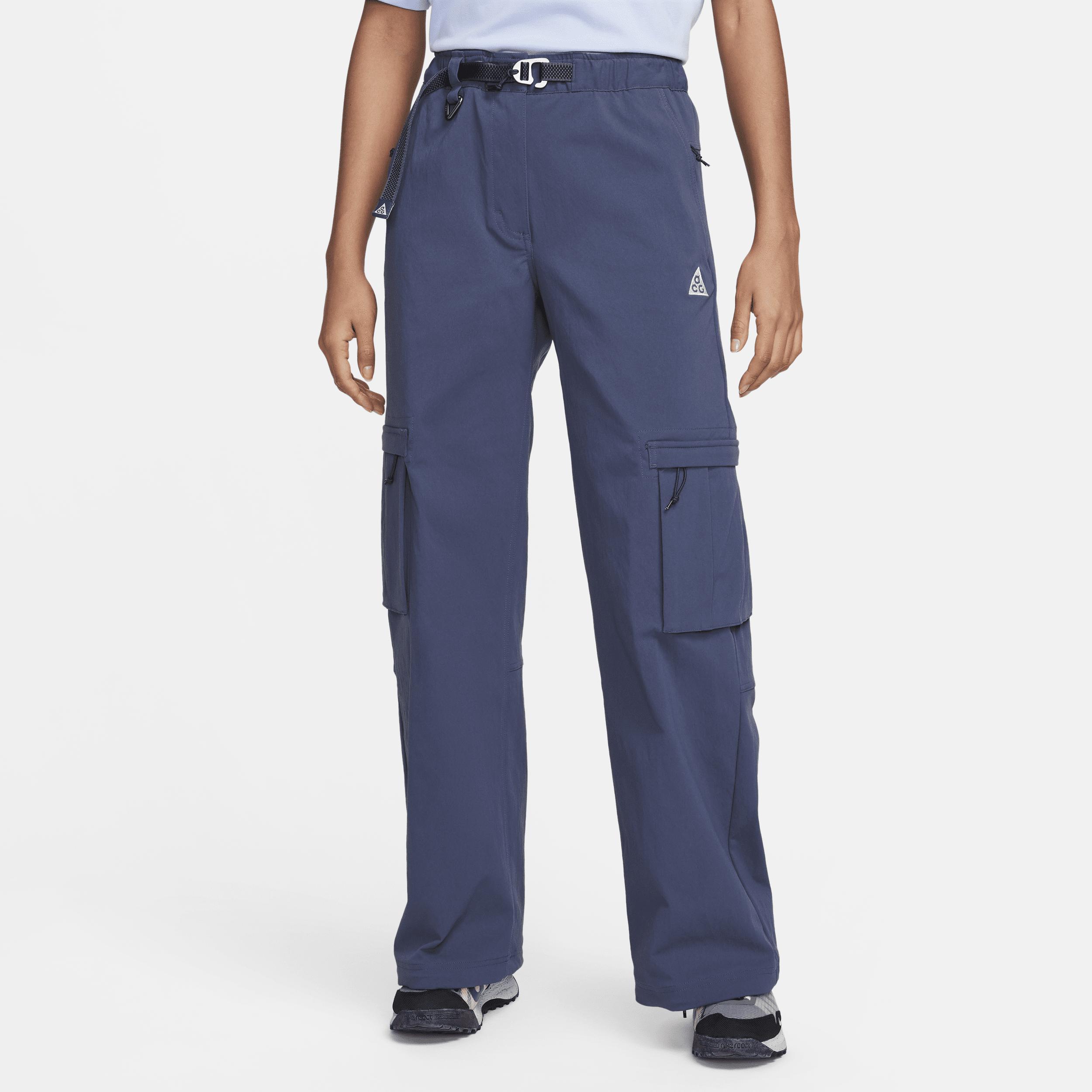 Women's Nike ACG "Smith Summit" Cargo Pants Product Image