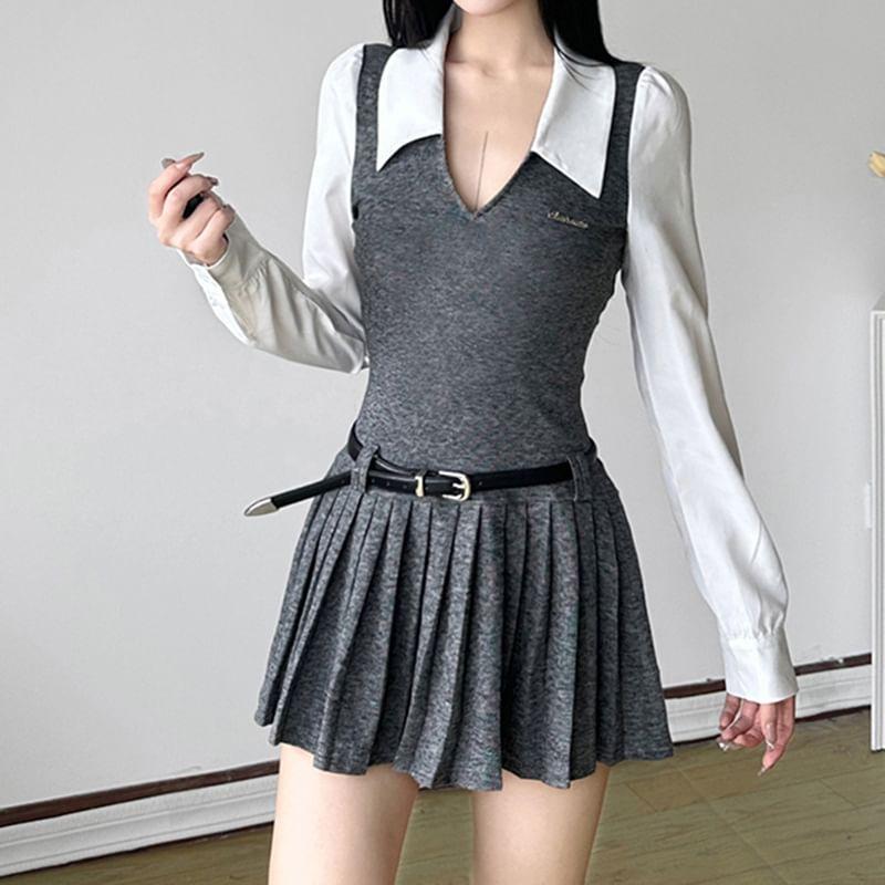 Long Sleeve V-Neck Color-Block Slim-Fit Mini Pleated Dress Product Image