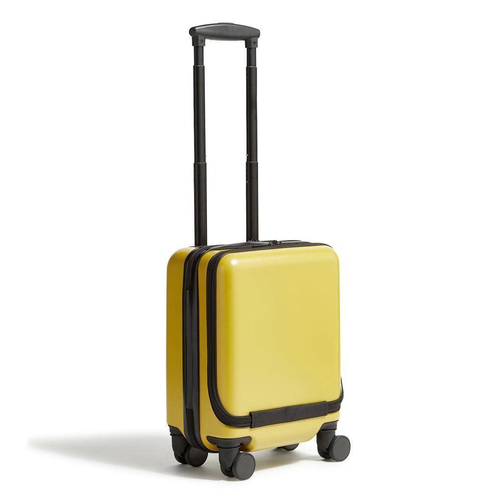 Outlet 4 Pc. Nested Luggage Set Product Image