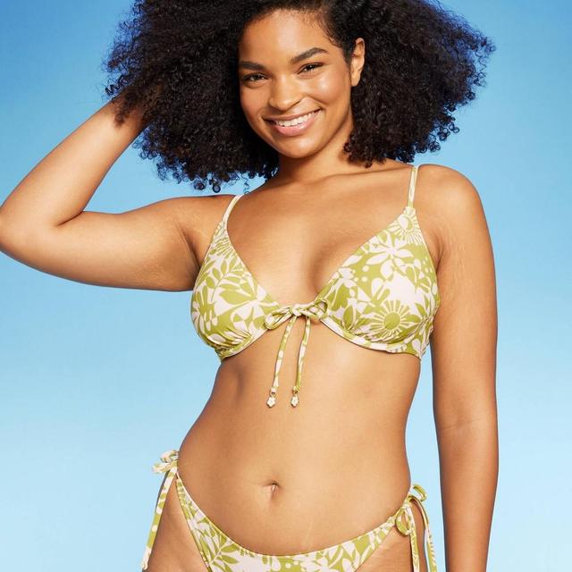 Womens Flower Charm Underwire Bikini Top - Wild Fable White XL Product Image