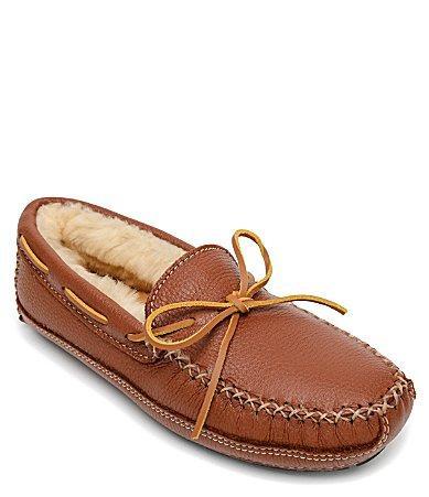 Minnetonka Mens  Sheepskin Lined Moose Slippers Product Image