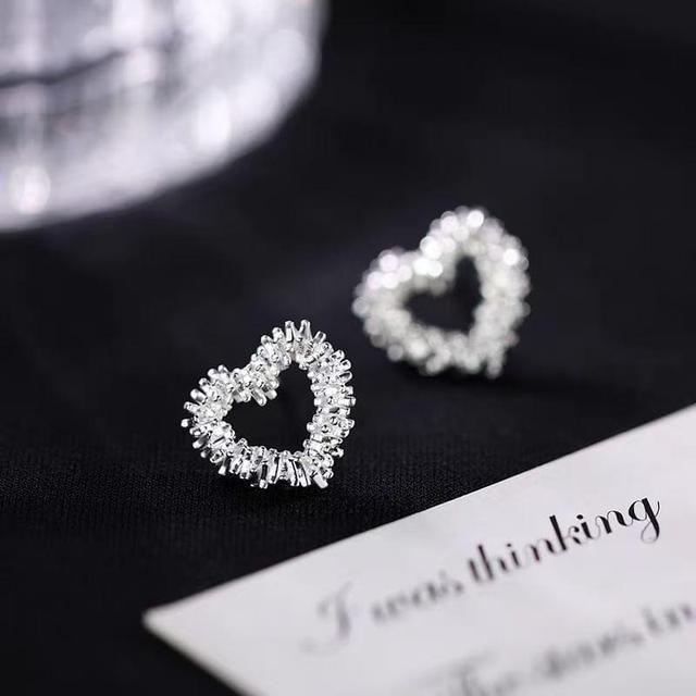 CZ Heart Stud Earring Product Image