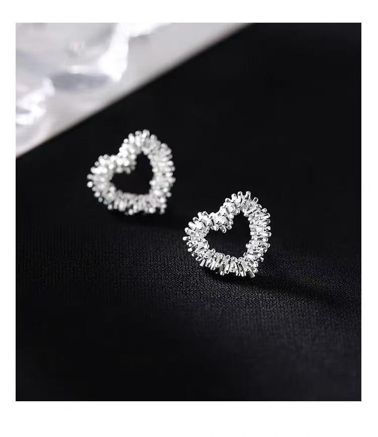 CZ Heart Stud Earring Product Image