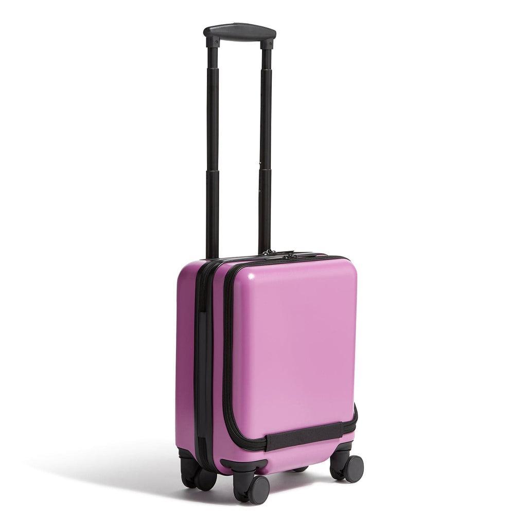 Outlet 4 Pc. Nested Luggage Set Product Image