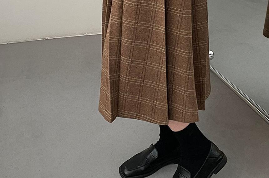 High Waist Plaid Pleated Midi A-Line Skirt Product Image