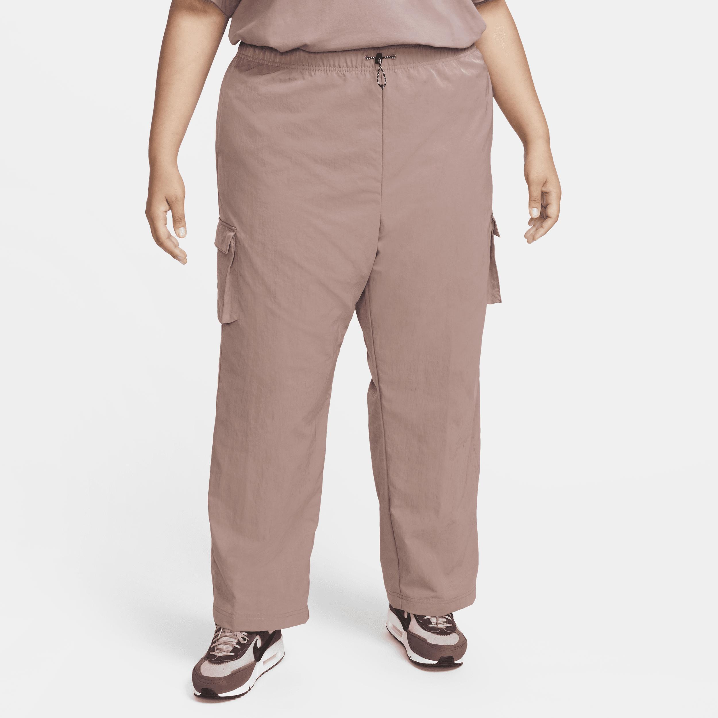 Women's Nike Sportswear Essential High-Waisted Woven Cargo Pants (Plus Size) Product Image