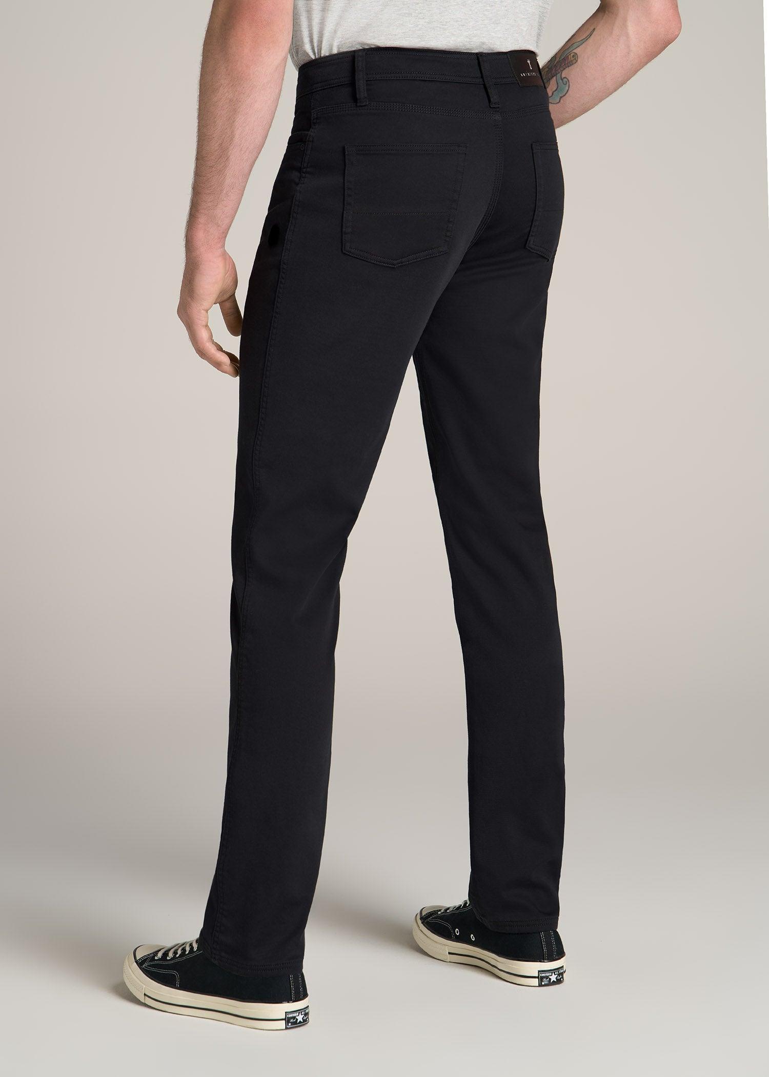 Everyday Comfort 5-Pocket TAPERED-FIT Pant for Tall Men in Black Product Image