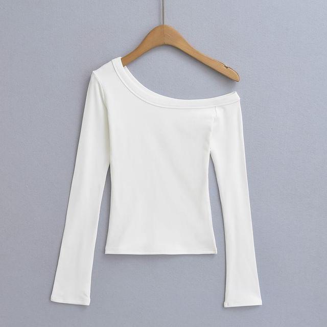 Long-Sleeve Asymmetcal Plain Top Product Image