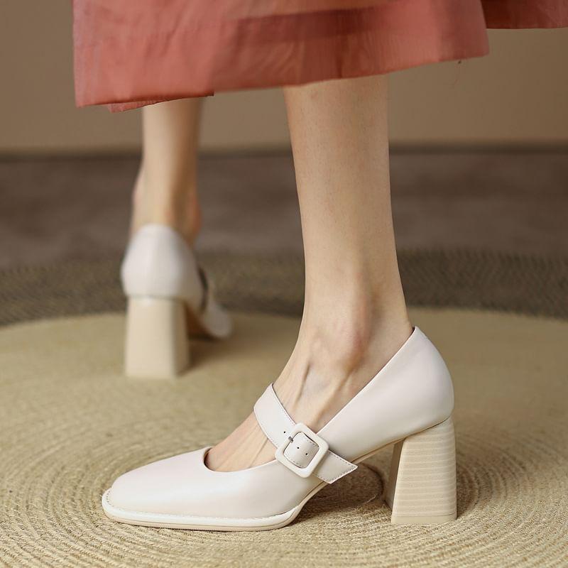 Square-Toe Chunky Heel Mary Jane Shoes Product Image