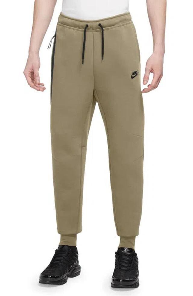 Men's  Sportswear Tech Fleece Jogger Pants In Brown Product Image