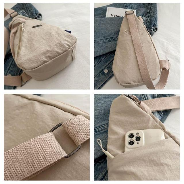 Plain Nylon Sling Bag Product Image