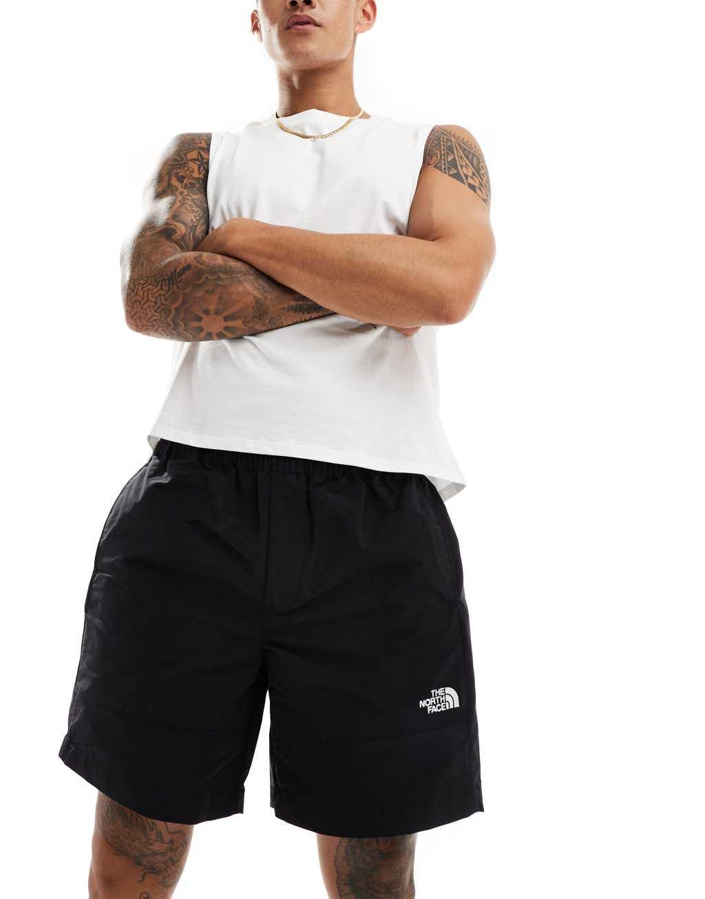 The North Face Easy Wind shorts in black Product Image