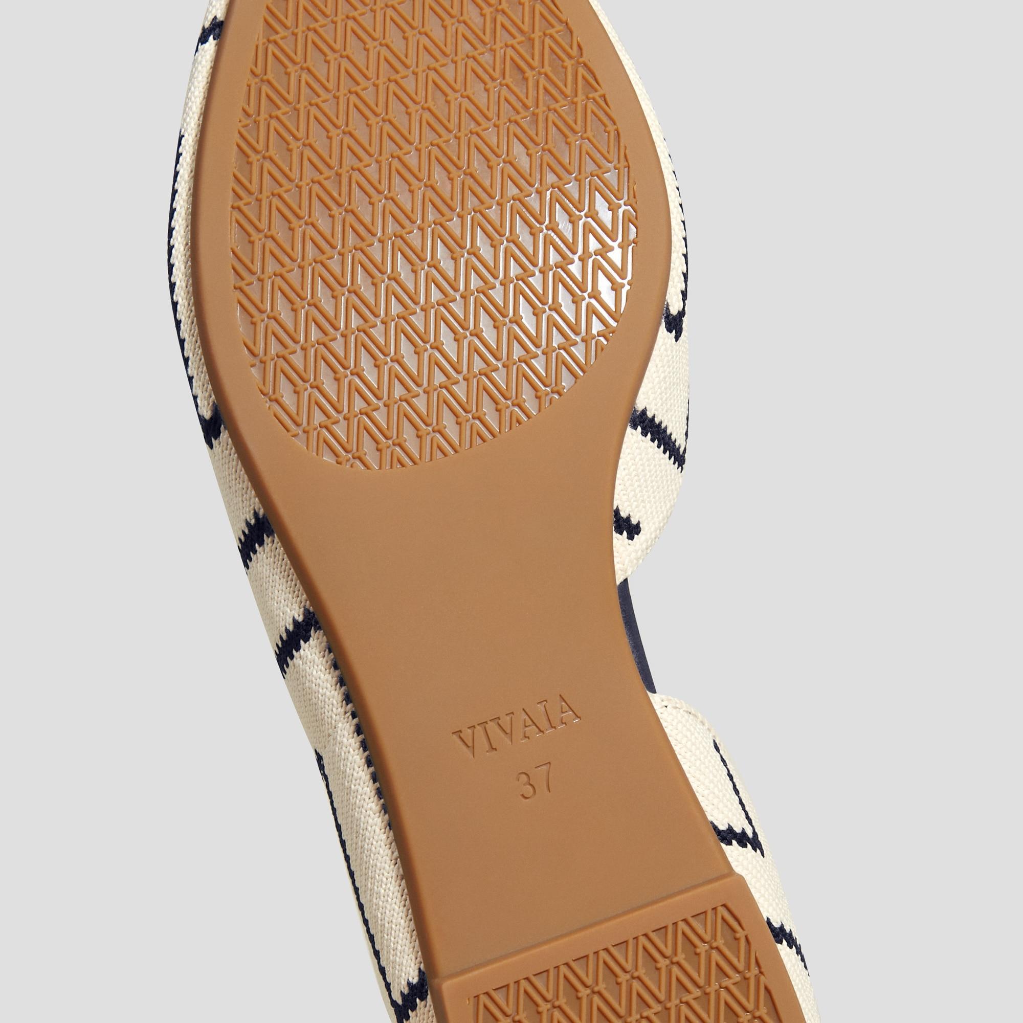 Pointed-Toe Flats (Melia) Product Image