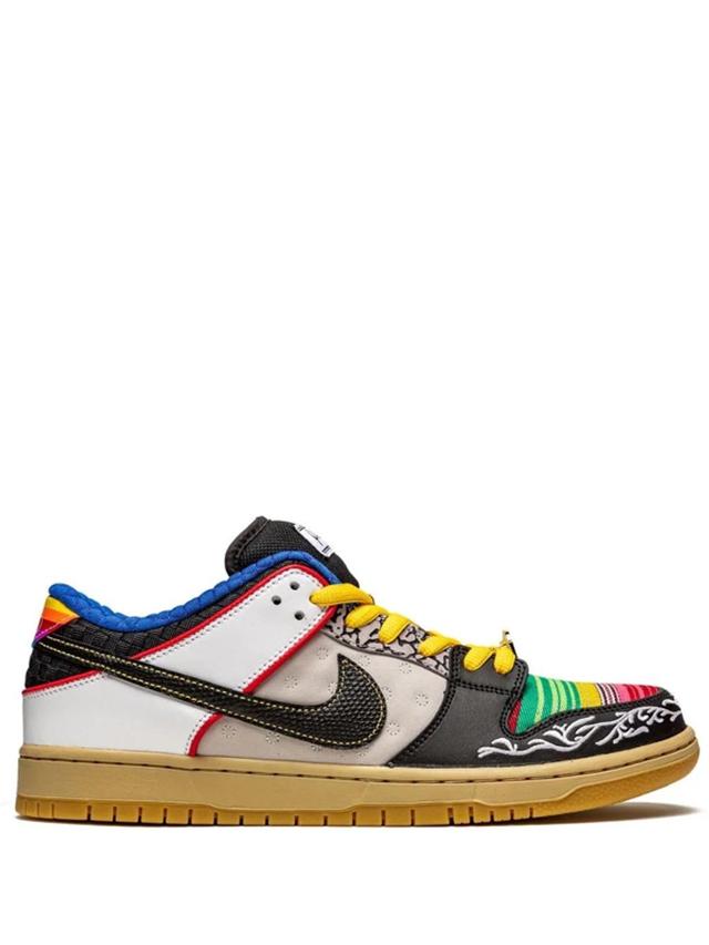 Sb Dunk Low Sneakers In White Product Image