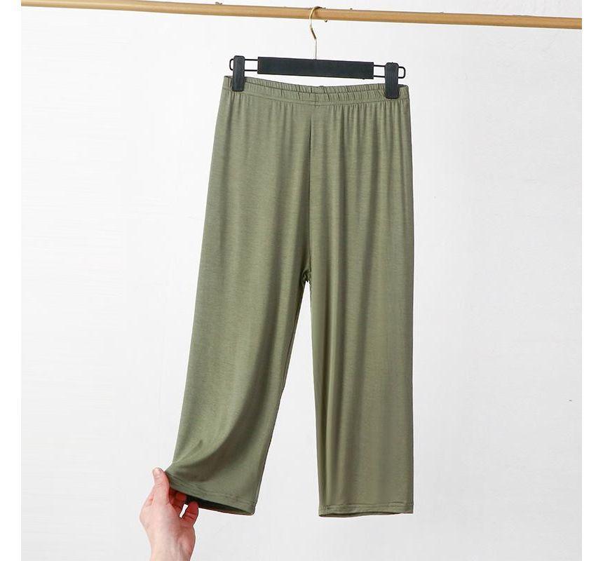 Elastic Waist Plain Capri Sweatpants product image