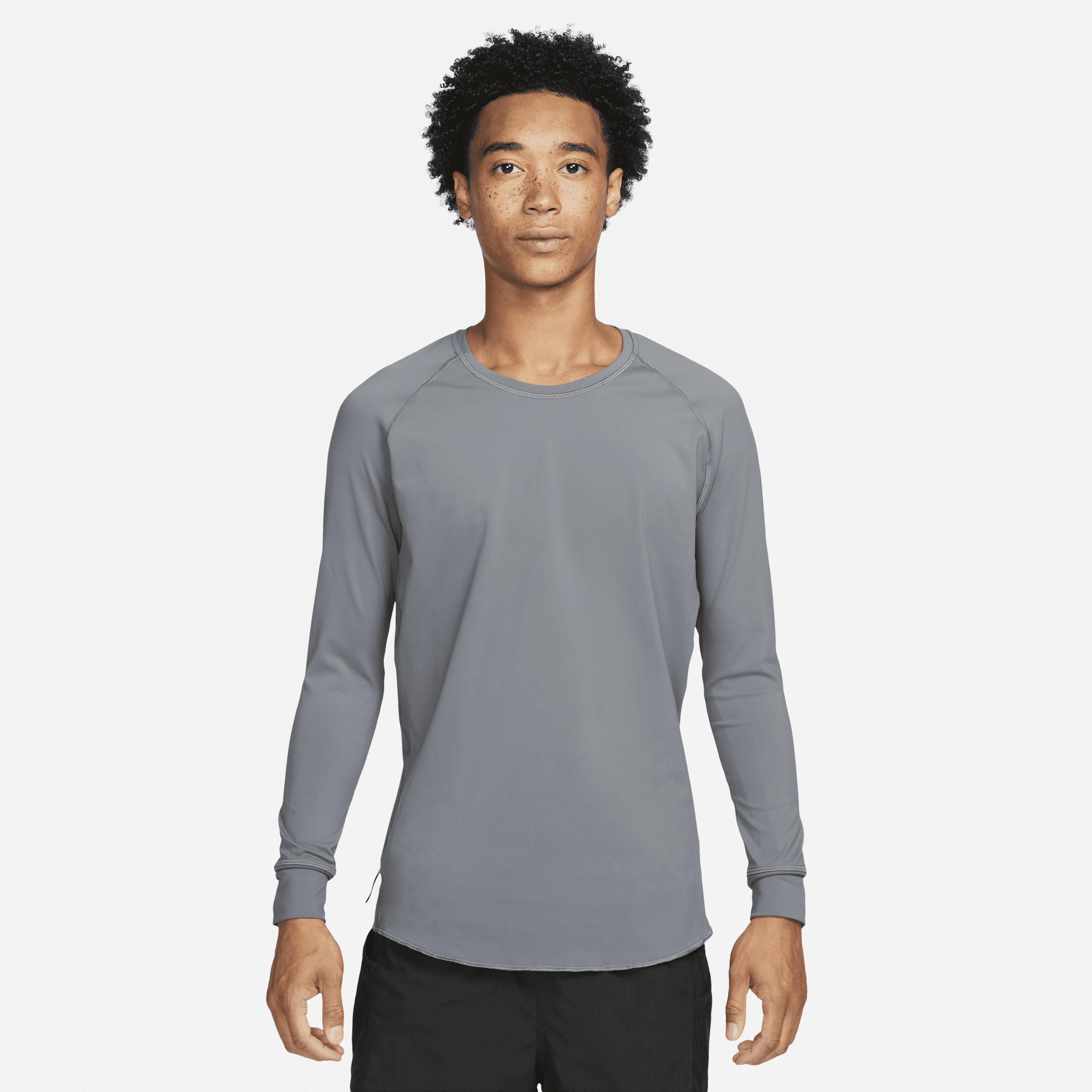 Nike Men's A.P.S. Dri-FIT ADV Versatile Top Product Image