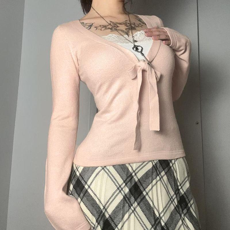 Long Sleeve V-Neck Bowknot Mock Two Piece Crop Top Product Image