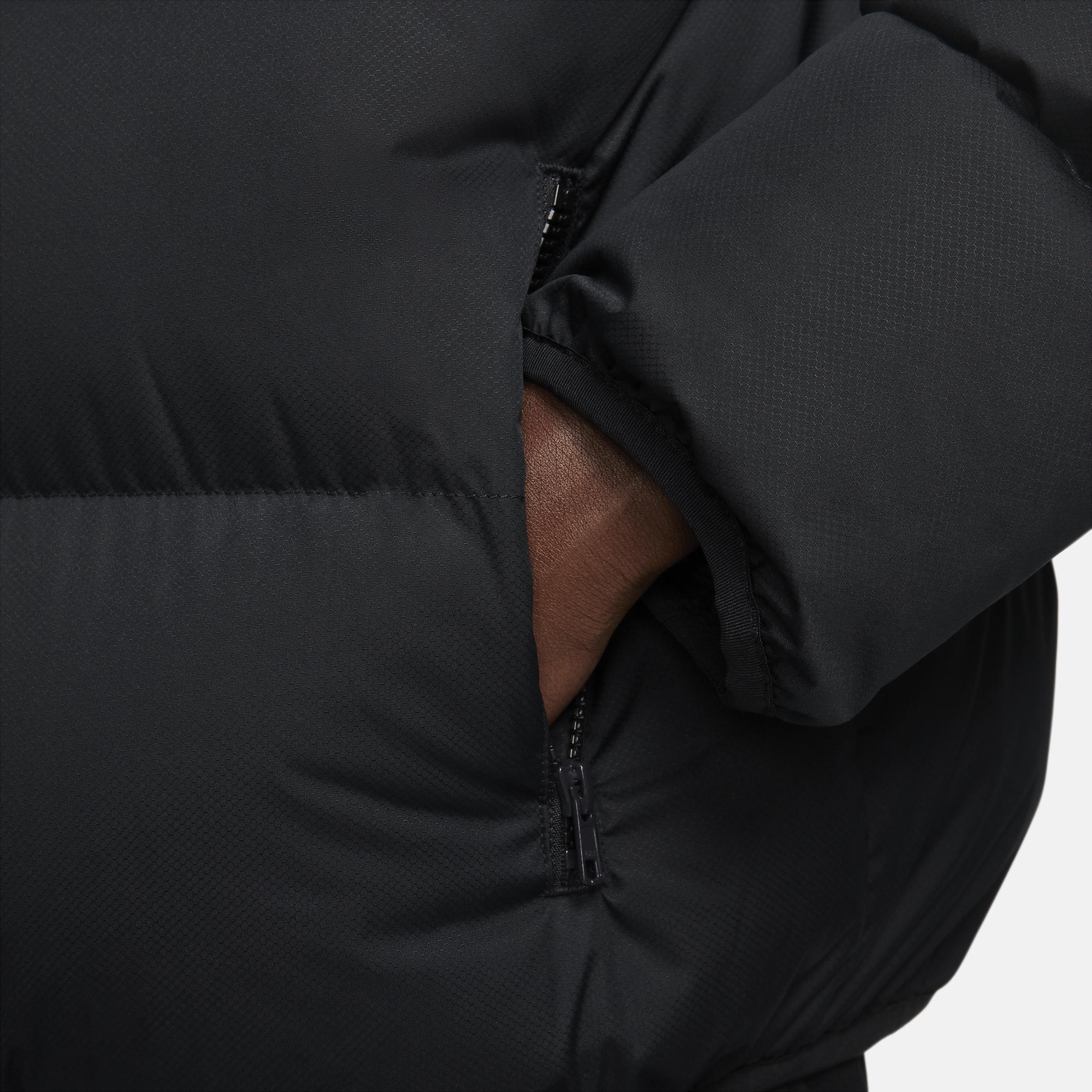 Nike Mens Sportswear Club Water-Repellant Puffer Jacket - Black Product Image