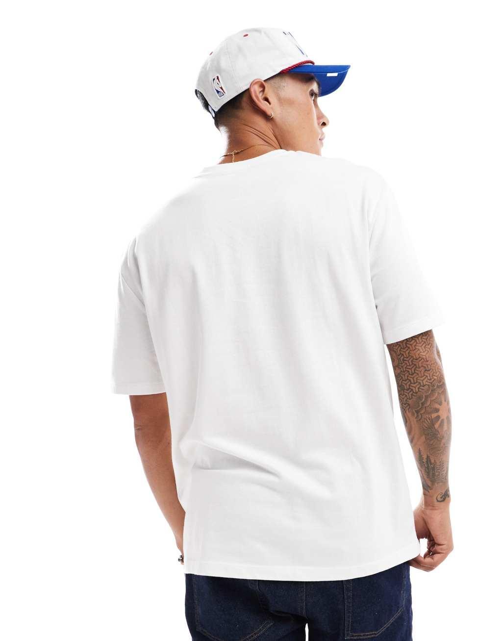 ASOS DESIGN essential heavyweight relaxed t-shirt 240gsm in white Product Image