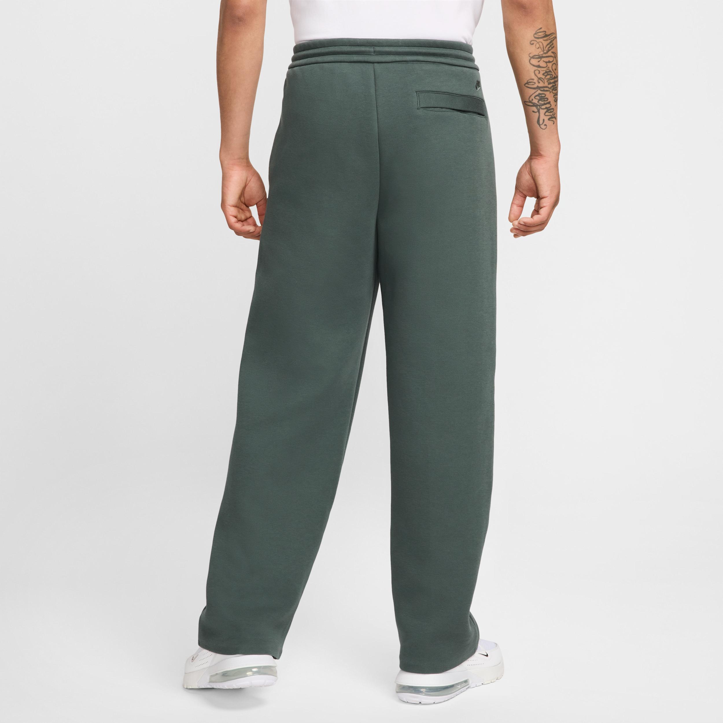 Nike Men's Tech Tailored Fleece Pants Product Image