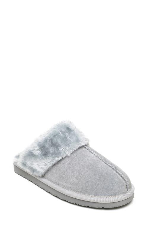 Minnetonka Womens Chesney Slippers Product Image