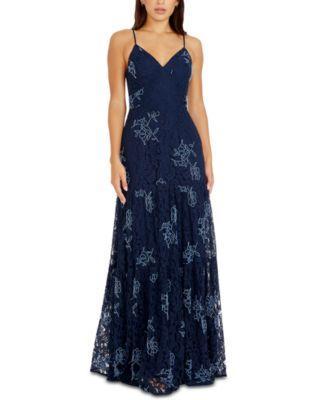 Women's Tess Embellished Lace Gown Product Image