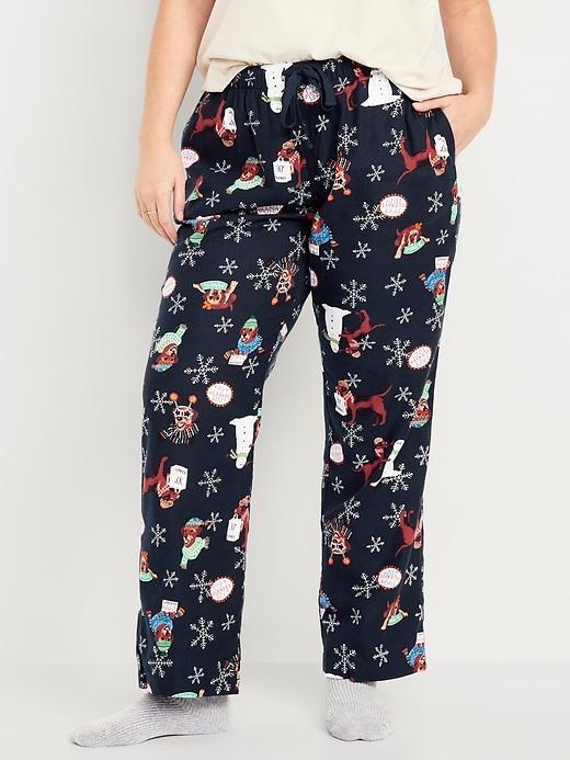 Mid-Rise Printed Flannel Pajama Pants Product Image