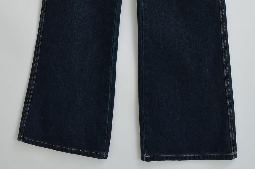 Mid Waist Flared Jeans Product Image