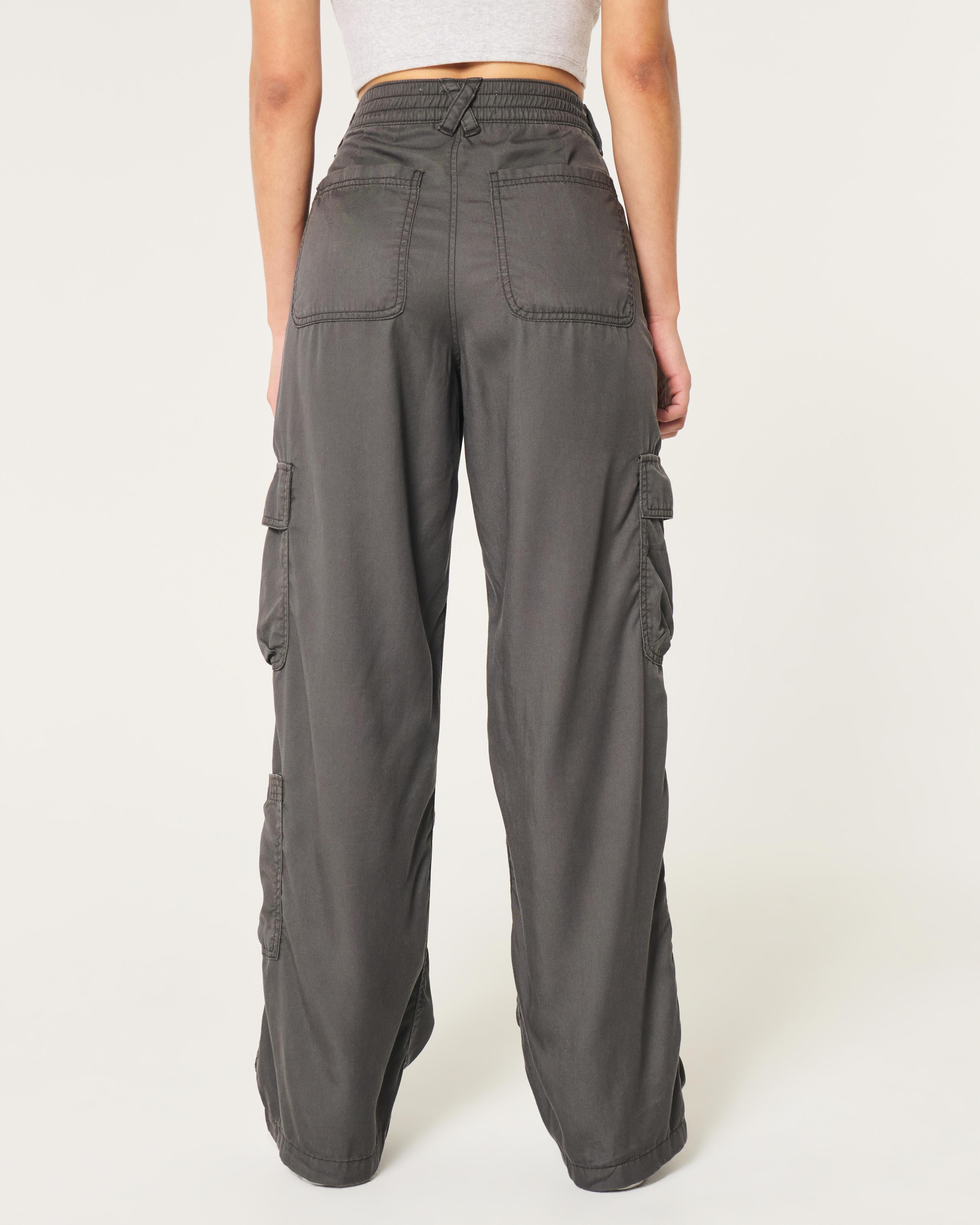 High-Rise Tencel Baggy Cargo Pants Product Image