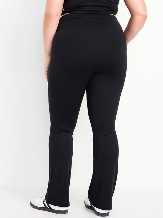 Extra High-Waisted CloudComfy Boot-Cut Leggings Product Image