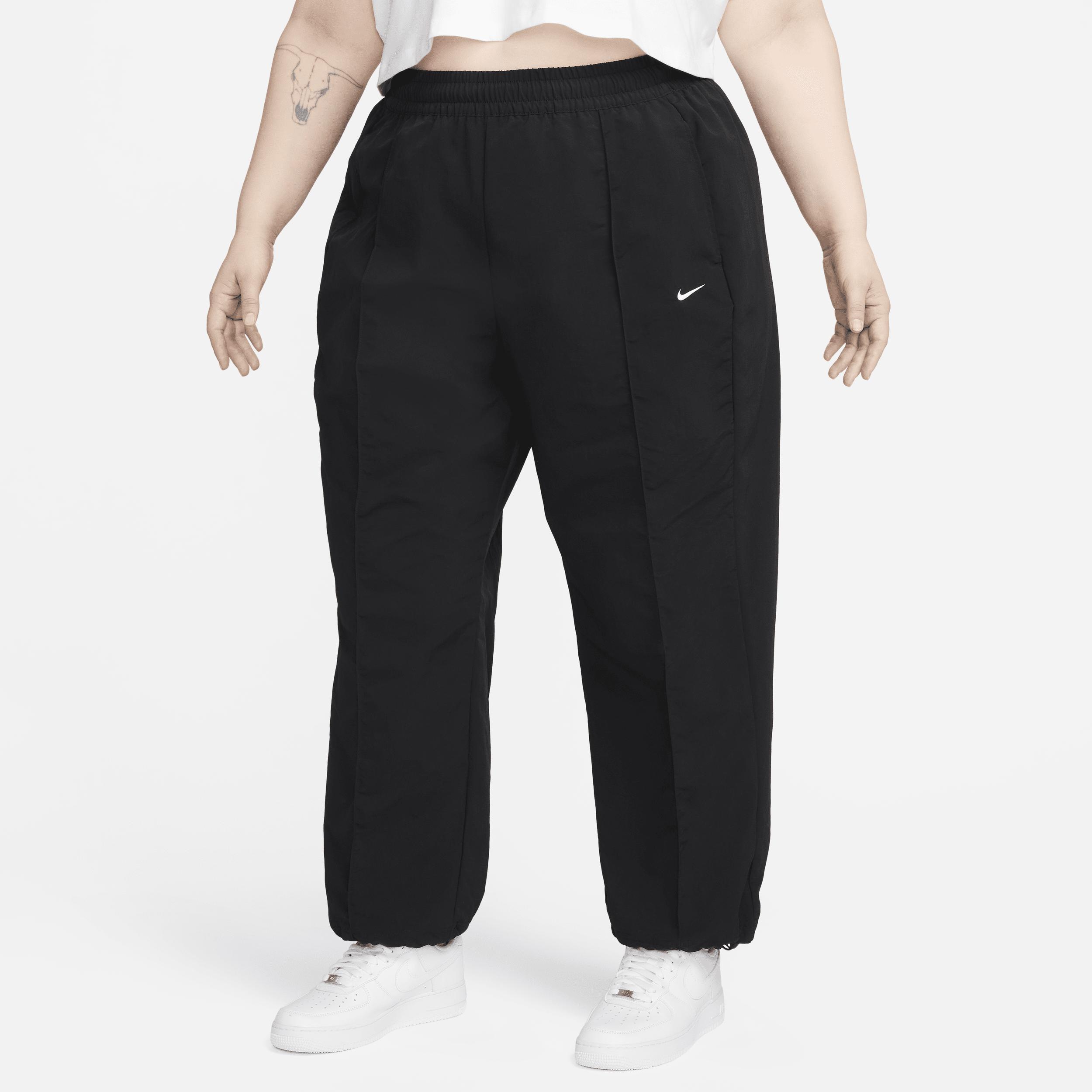 Women's Nike Sportswear Everything Wovens Mid-Rise Open-Hem Pants (Plus Size) product image